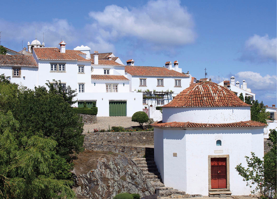 dreamstime_m_25485664_Portugal_EC.jpg