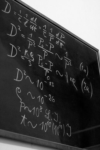 Einsteins Tafel; zur Verfügung gestellt von Garrett Coakley (garrettc)