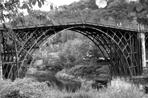 Die Iron Bridge