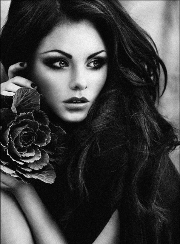 Спасительница.